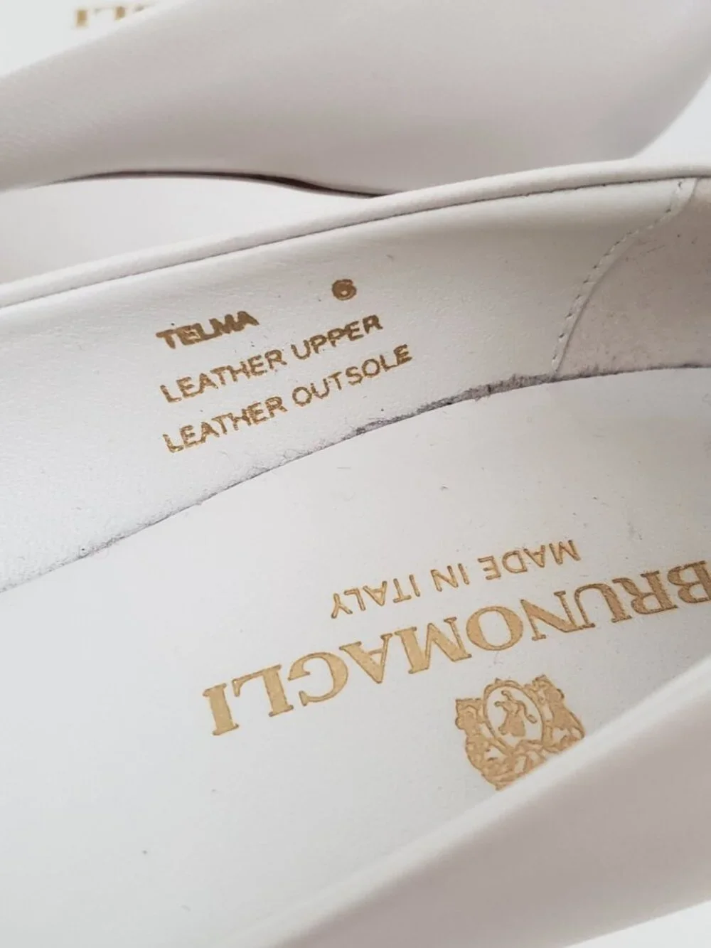 Bruno Magli Telma Bone Leather Pumps Made in Italy Pointed Toe Size 6